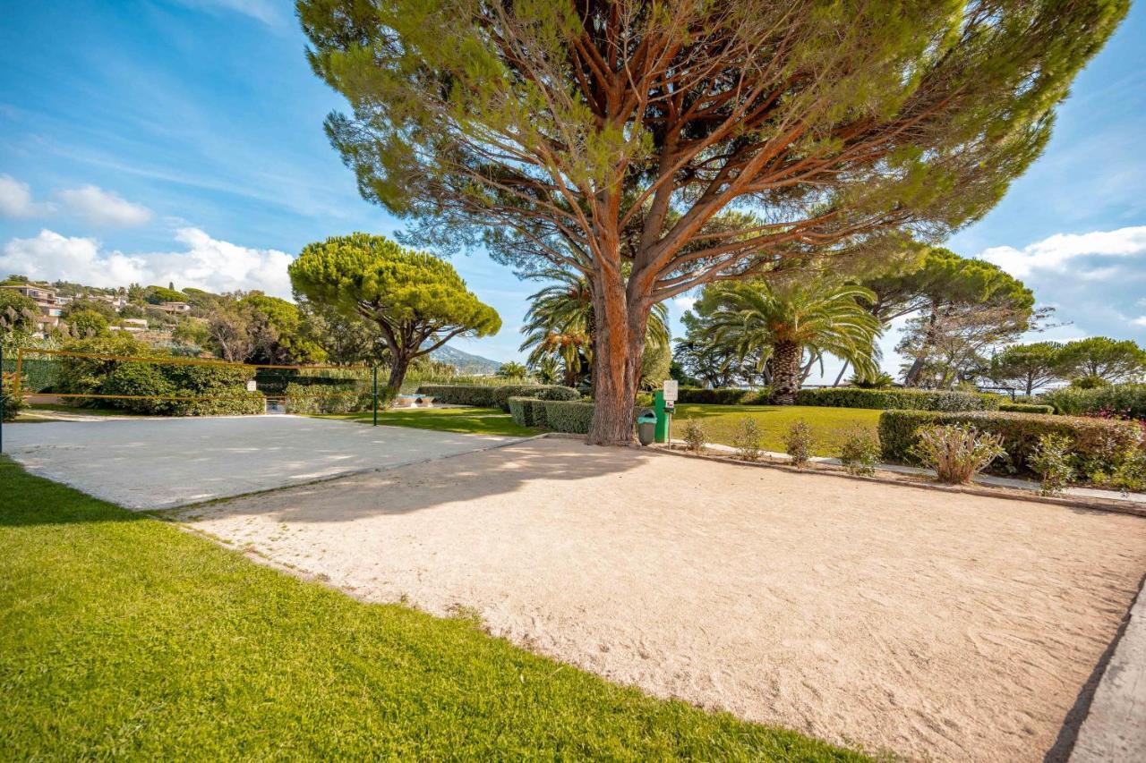 Residence Pierre & Vacances L'Anse De Pramousquier Le Lavandou Zewnętrze zdjęcie