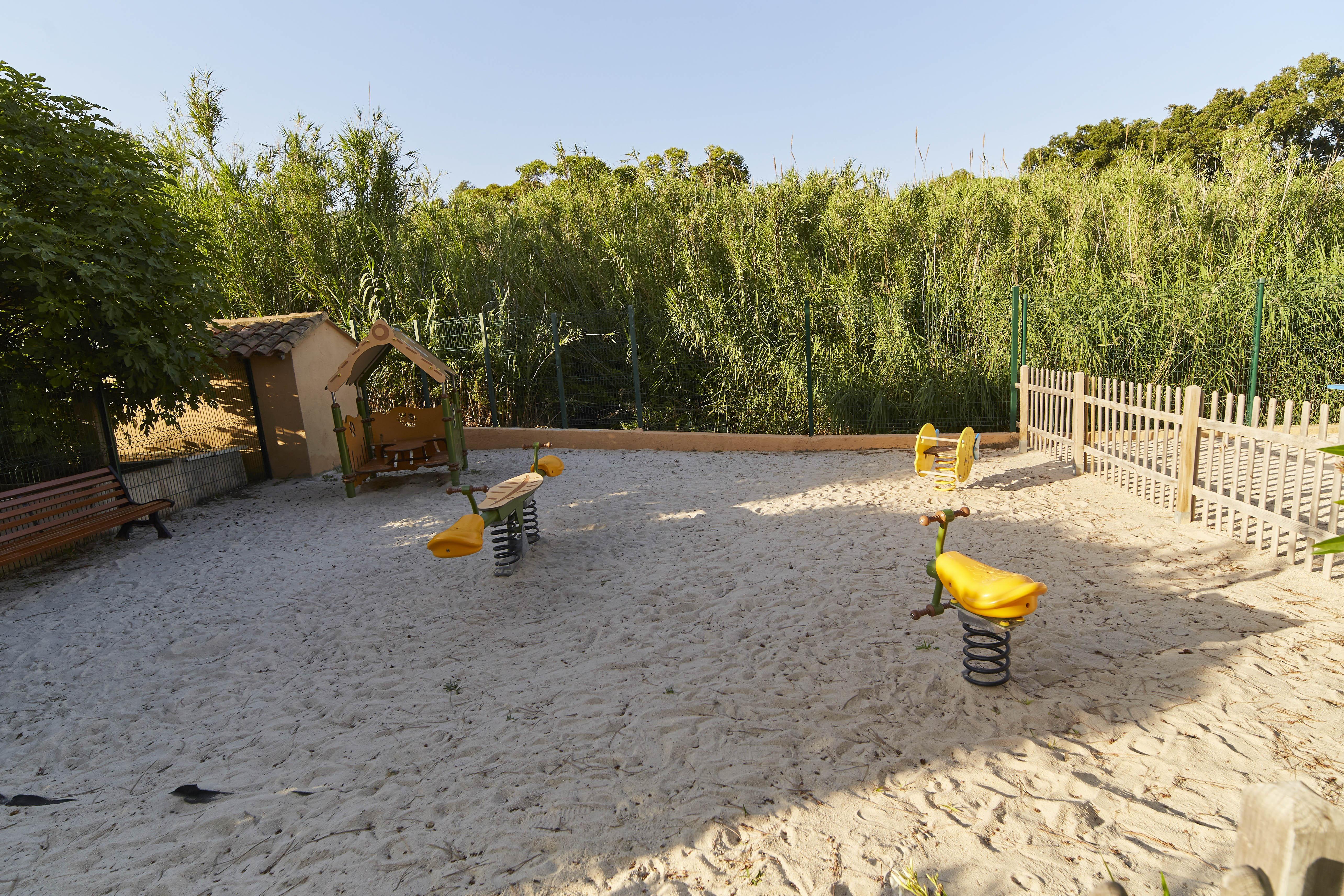 Residence Pierre & Vacances L'Anse De Pramousquier Le Lavandou Zewnętrze zdjęcie