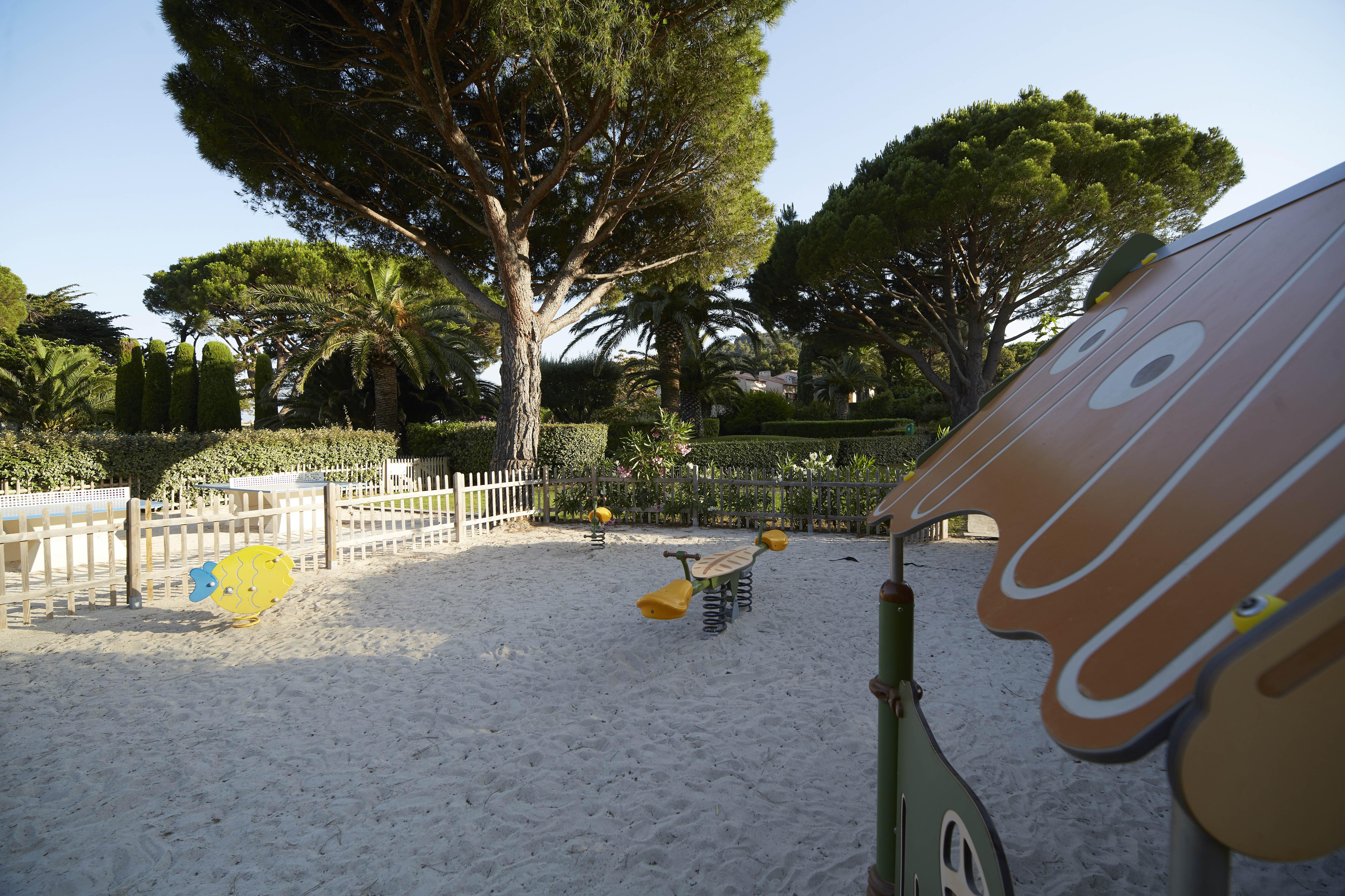 Residence Pierre & Vacances L'Anse De Pramousquier Le Lavandou Zewnętrze zdjęcie