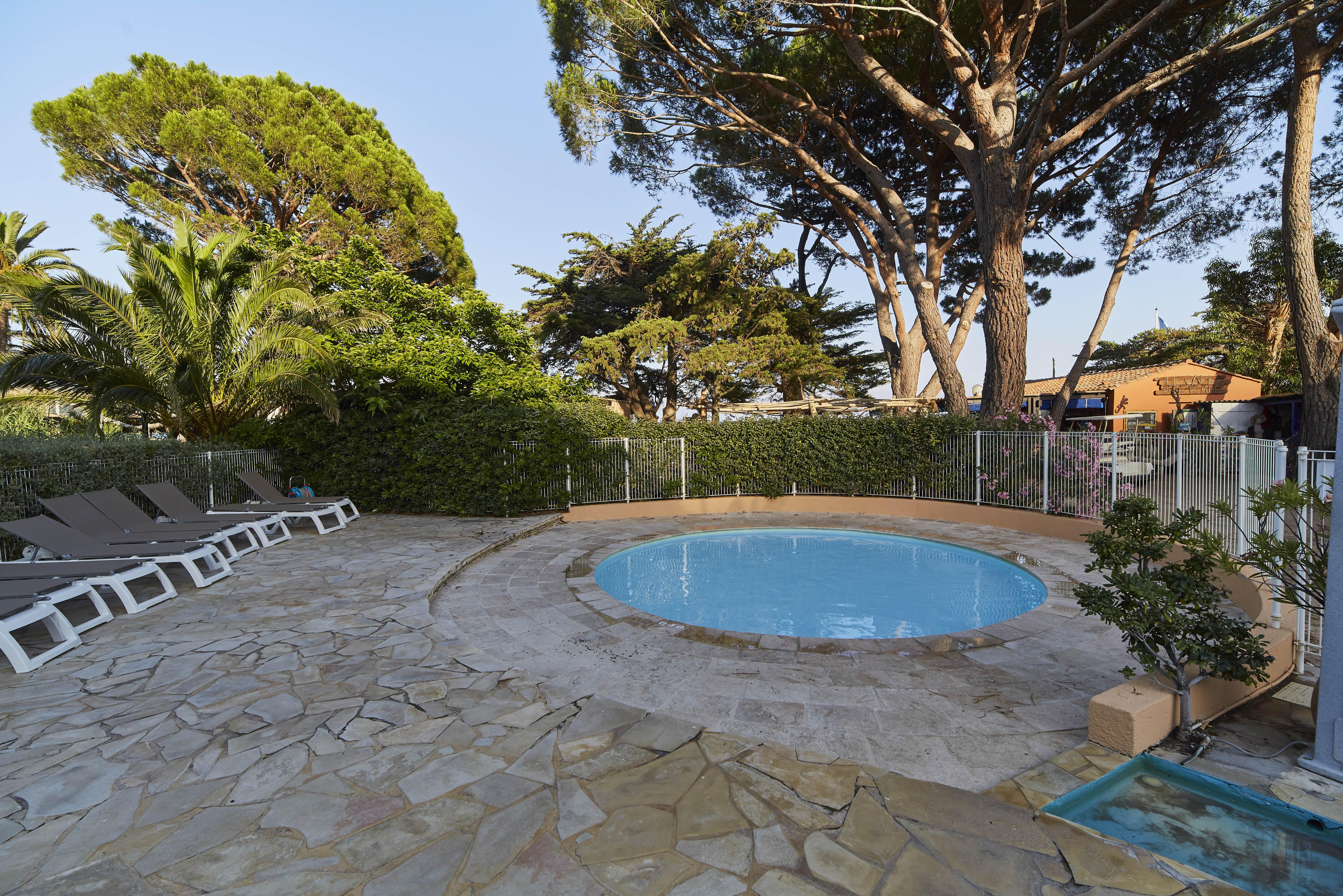 Residence Pierre & Vacances L'Anse De Pramousquier Le Lavandou Zewnętrze zdjęcie