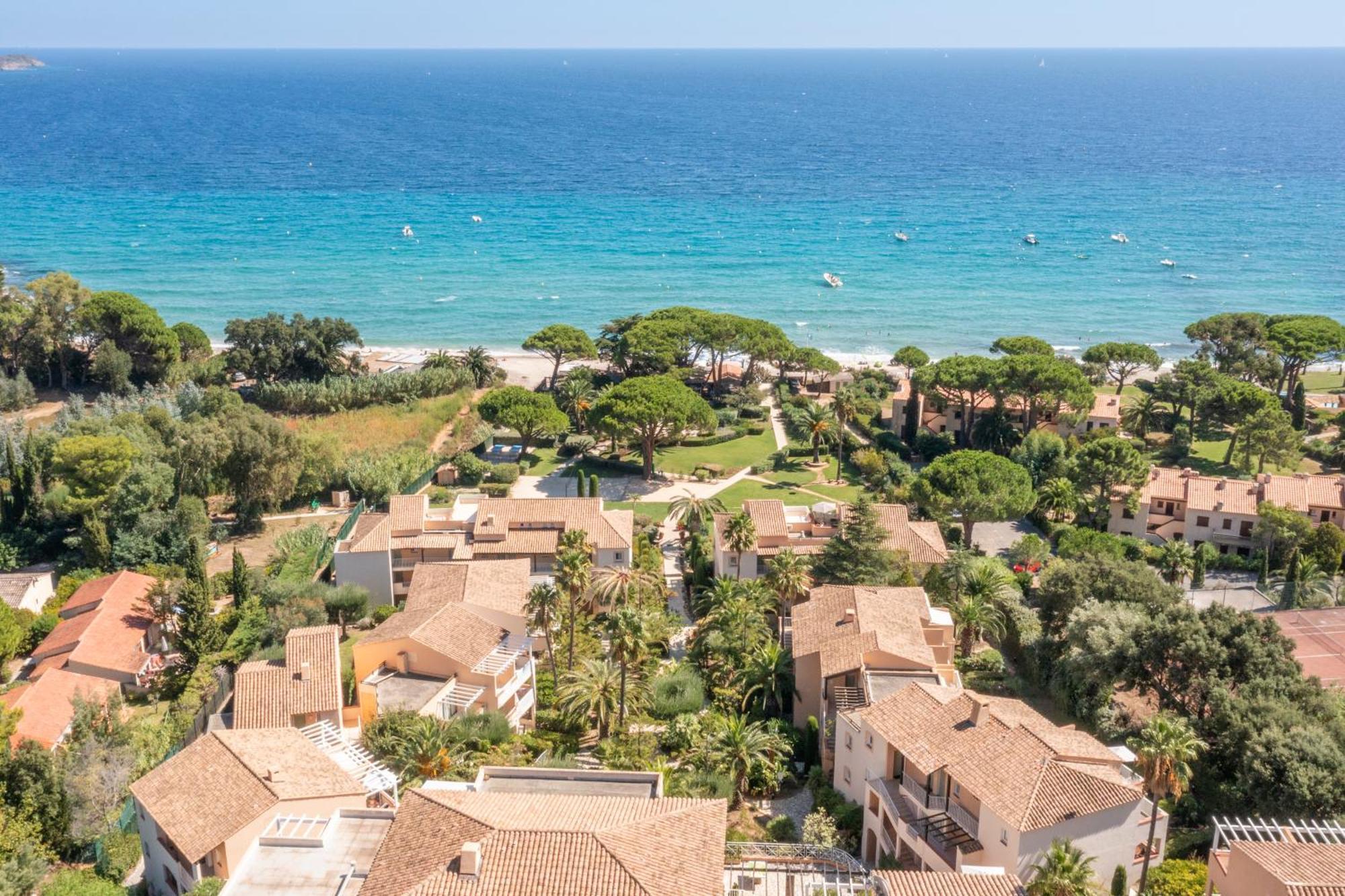 Residence Pierre & Vacances L'Anse De Pramousquier Le Lavandou Zewnętrze zdjęcie