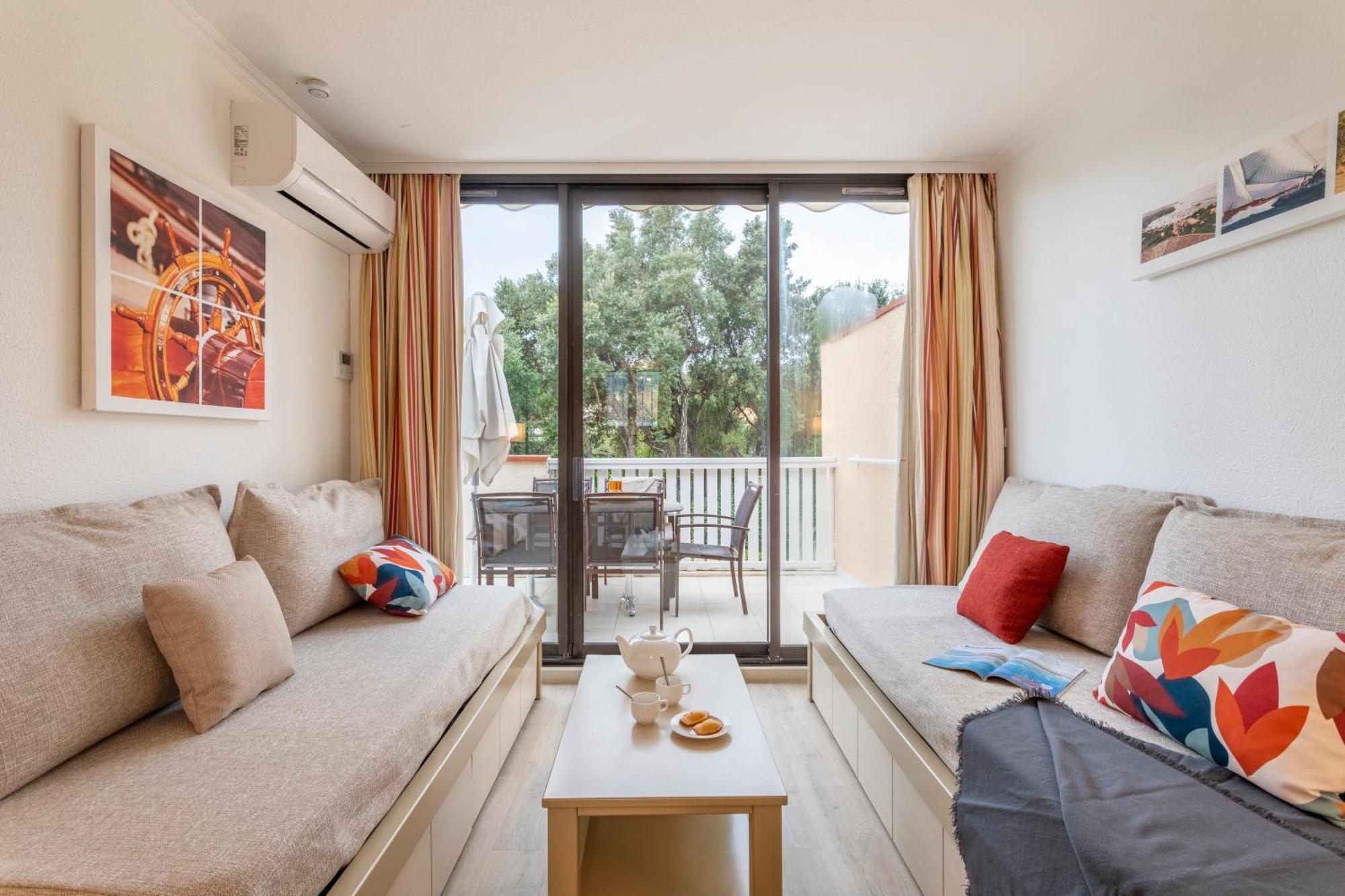 Residence Pierre & Vacances L'Anse De Pramousquier Le Lavandou Zewnętrze zdjęcie