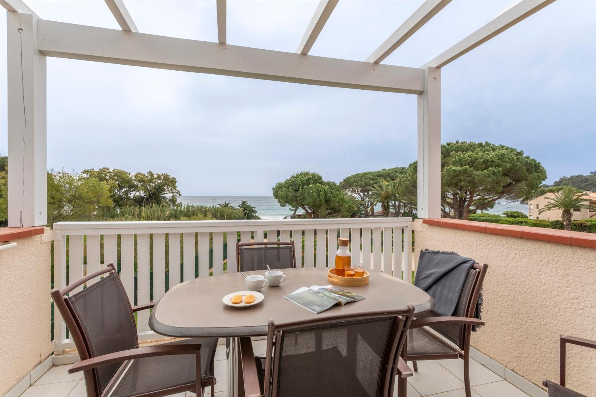 Residence Pierre & Vacances L'Anse De Pramousquier Le Lavandou Zewnętrze zdjęcie