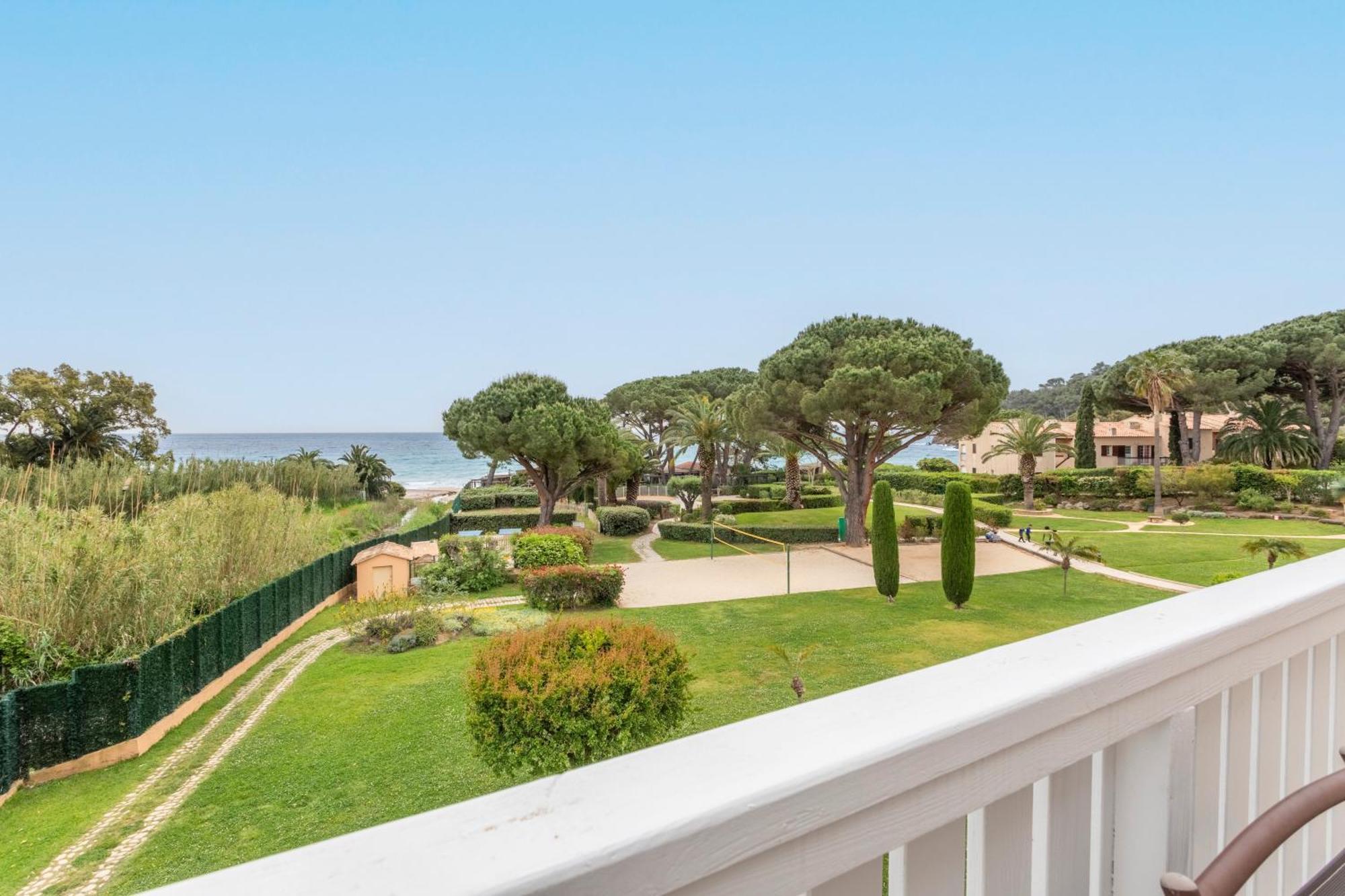 Residence Pierre & Vacances L'Anse De Pramousquier Le Lavandou Zewnętrze zdjęcie